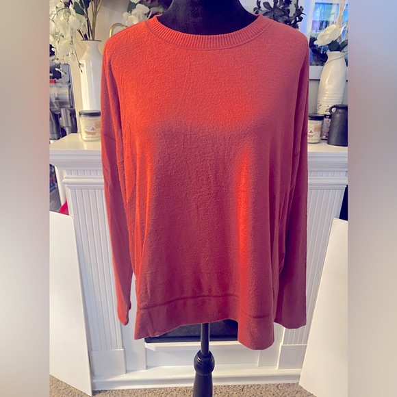 Lucky Brand Sweater - Picture 2 of 3